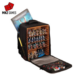 Mochila de transporte llena de miniaturas con baldas adicionales